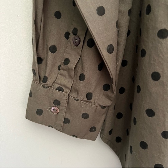 SUNDANCE Woven Lively Days Tunic Shirt Khaki Polka Dot Pintuck Popover Shirt M - Picture 9 of 10